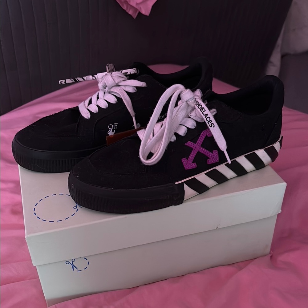 Off-White Black Sneakers with White Laces and Pink Logo